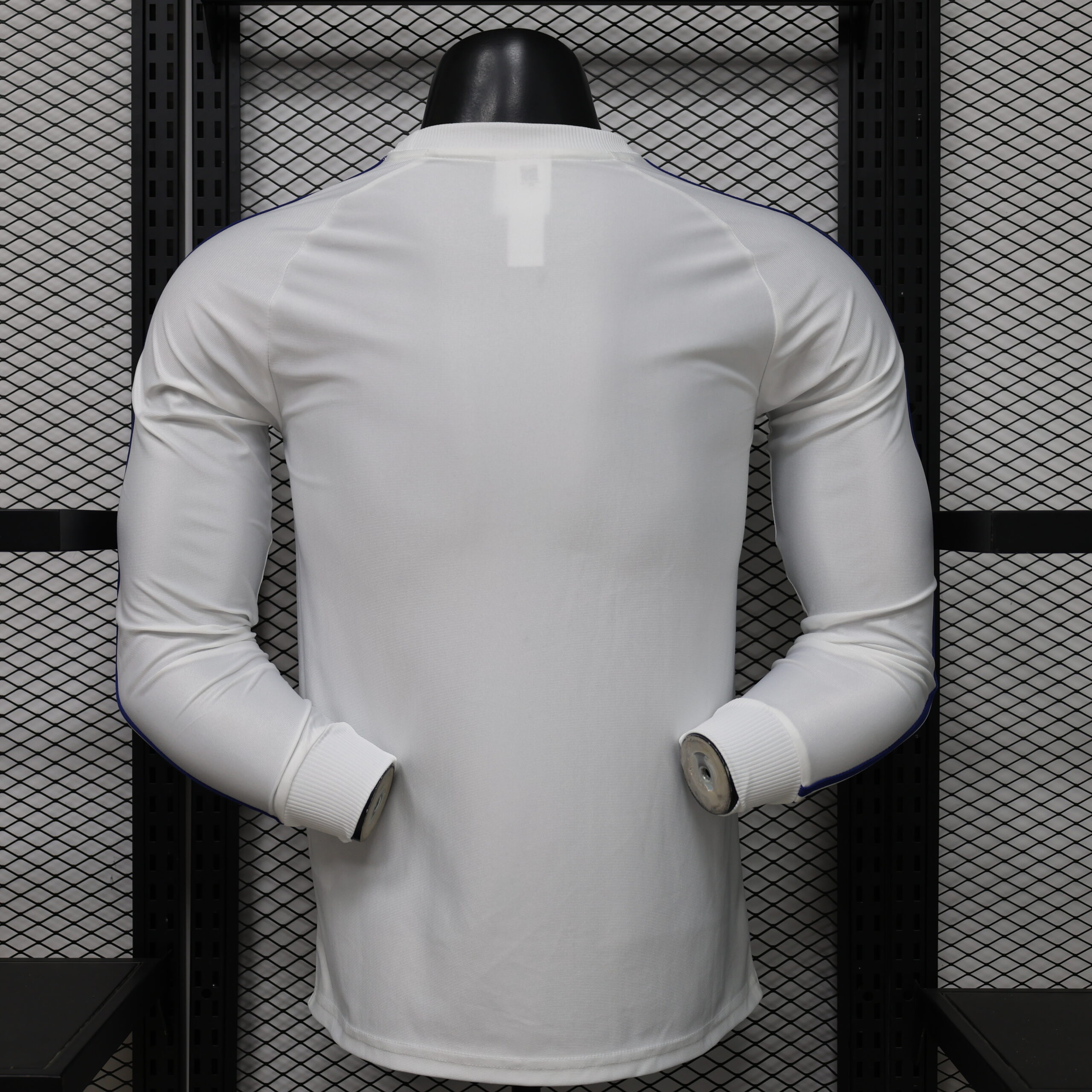 26 Leeds United Player Version White Casual Retro Long Sleeve Jersey S-3XL 1