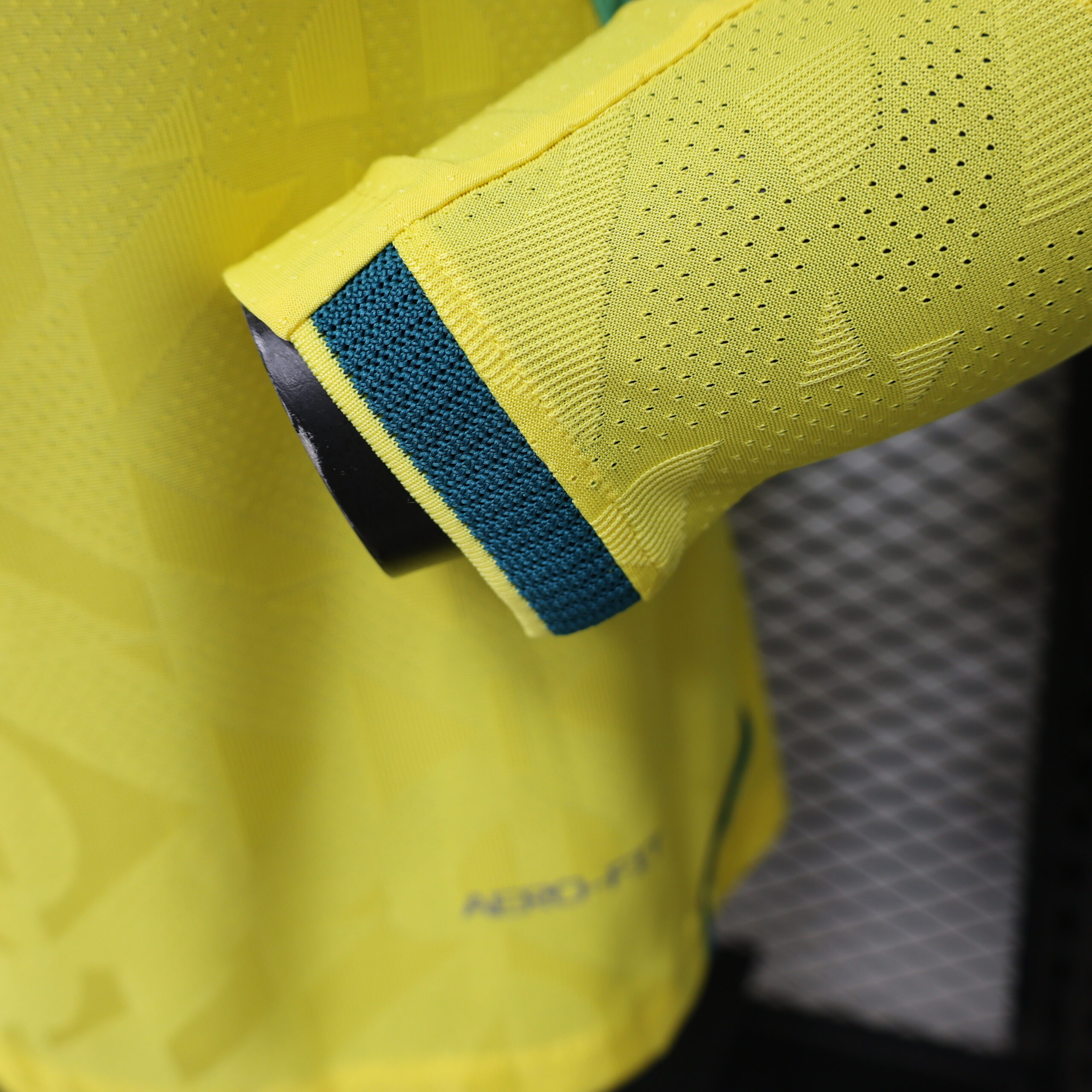 26. Brazil Home Press Line Edition Long Sleeve Jersey S-3XL 2