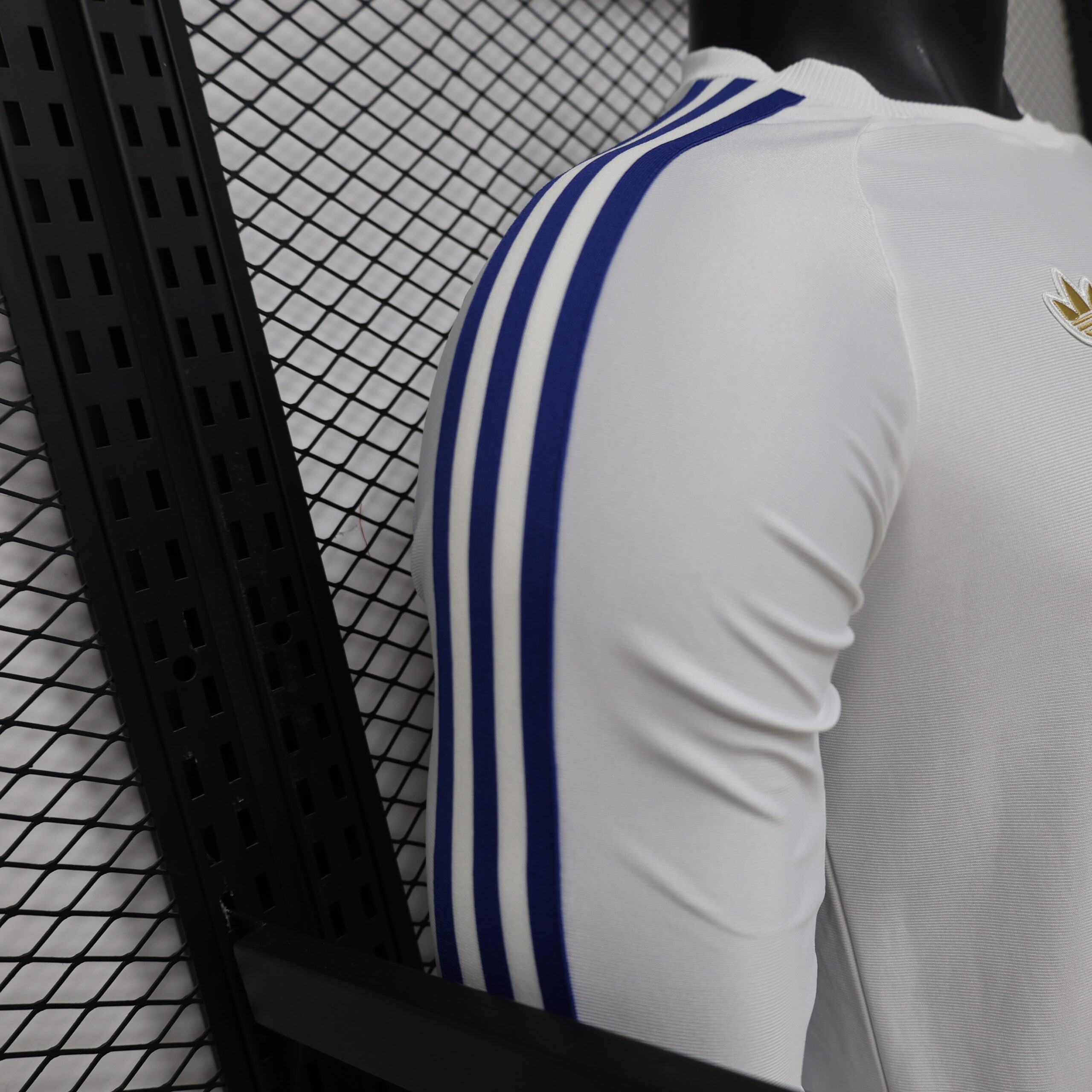 26 Leeds United Player Version White Casual Retro Long Sleeve Jersey S-3XL 2