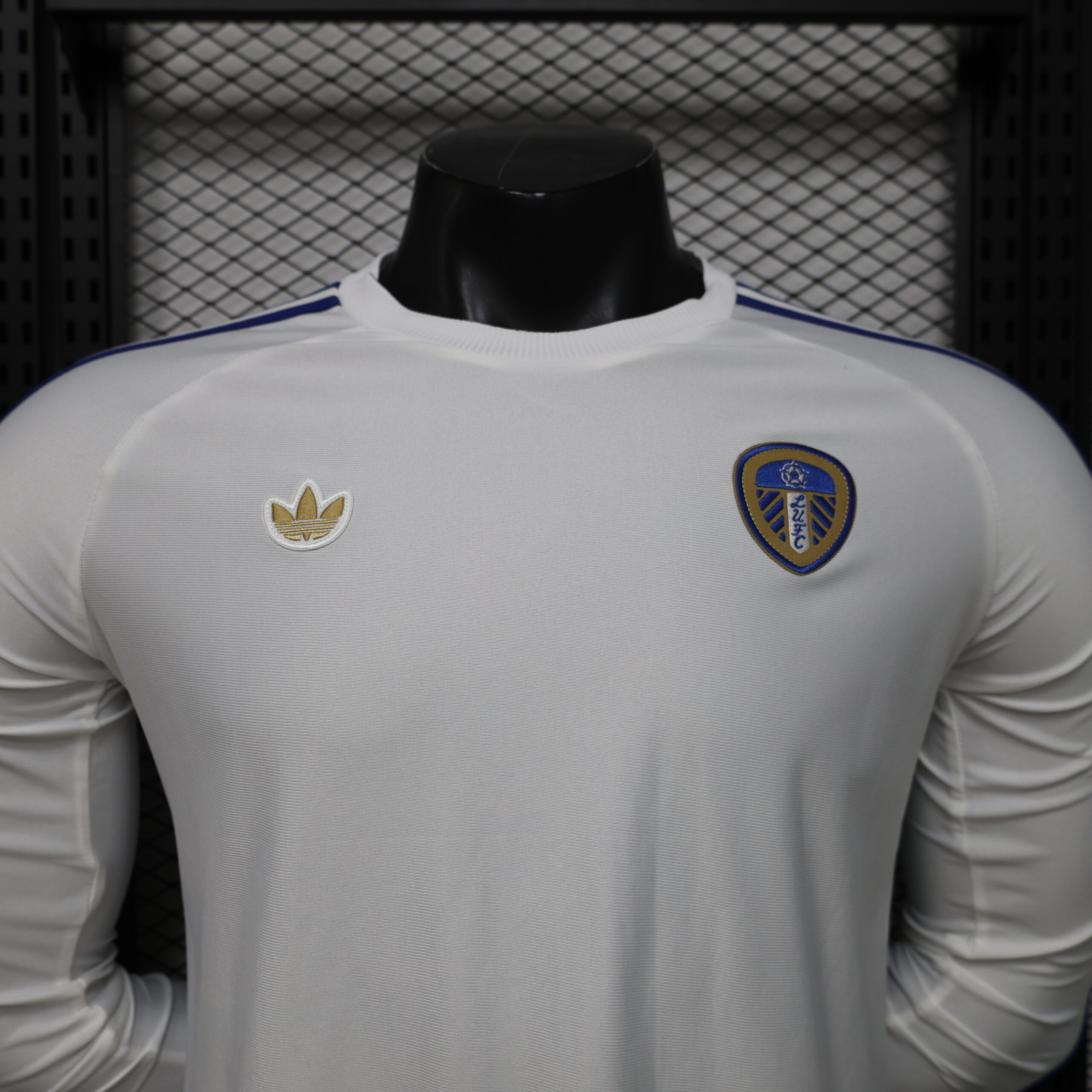 26 Leeds United Player Version White Casual Retro Long Sleeve Jersey S-3XL 6