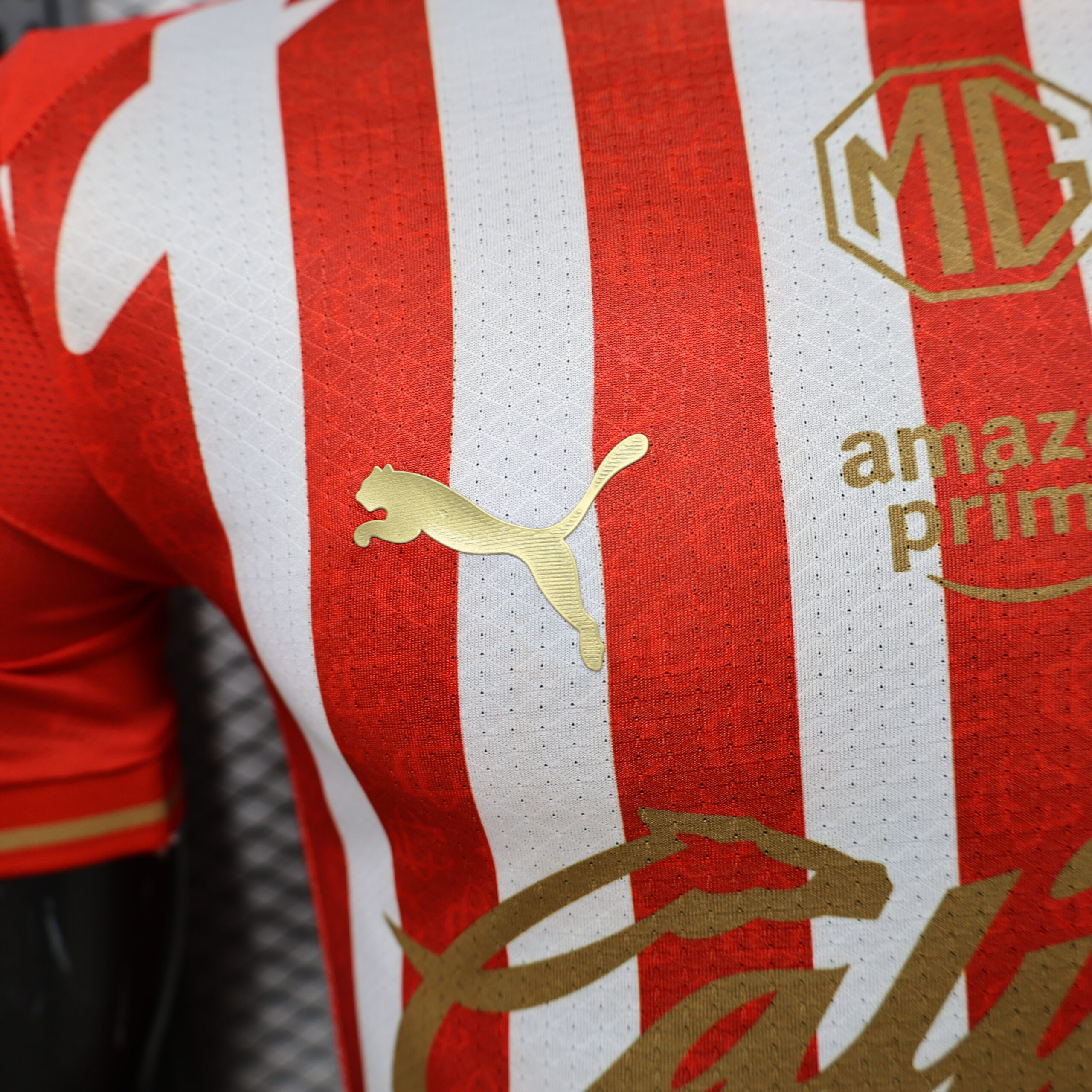 26 Chivas Home Player Version S-2XL 8