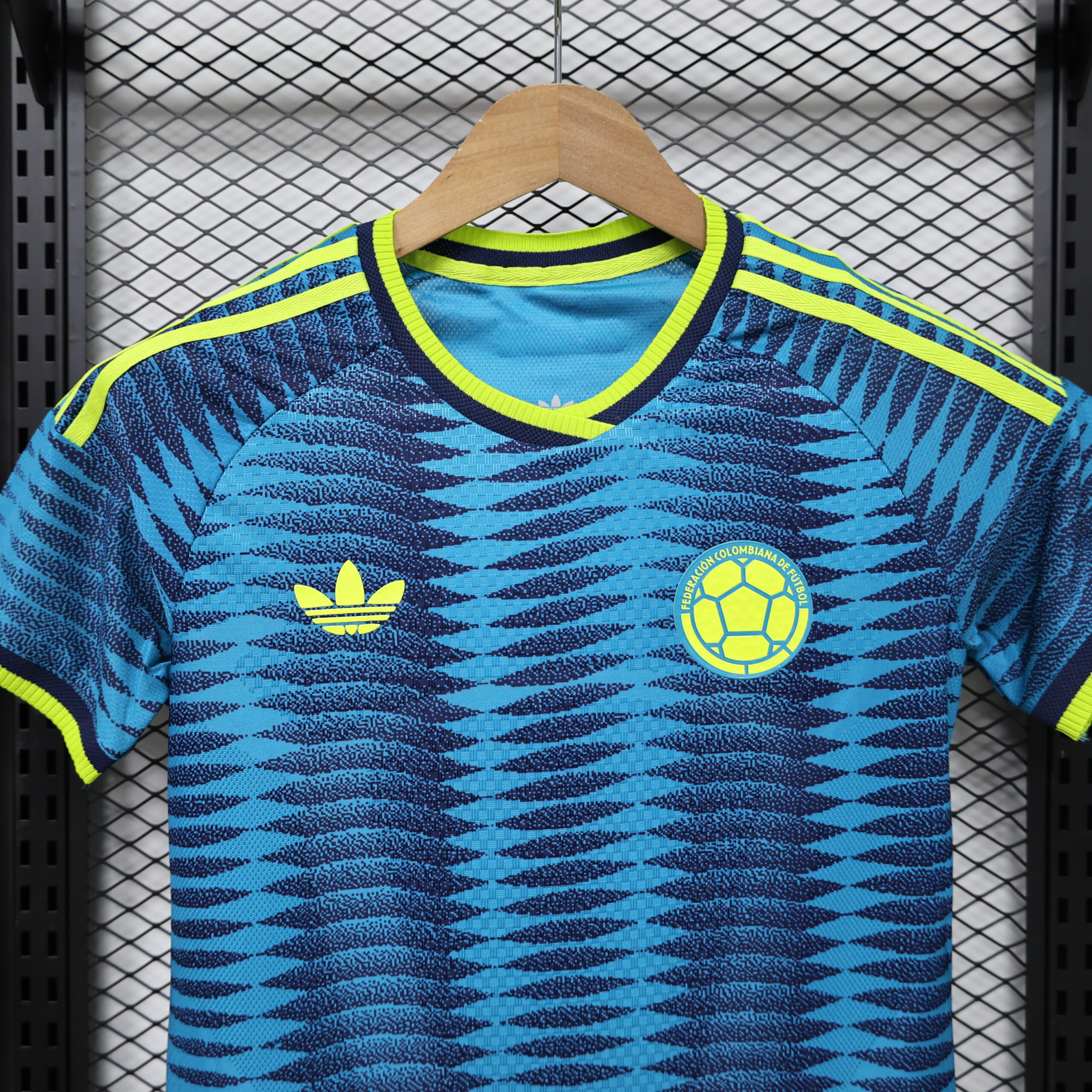 26.27 Colombia Away Player Version Women's XS-2XL 9