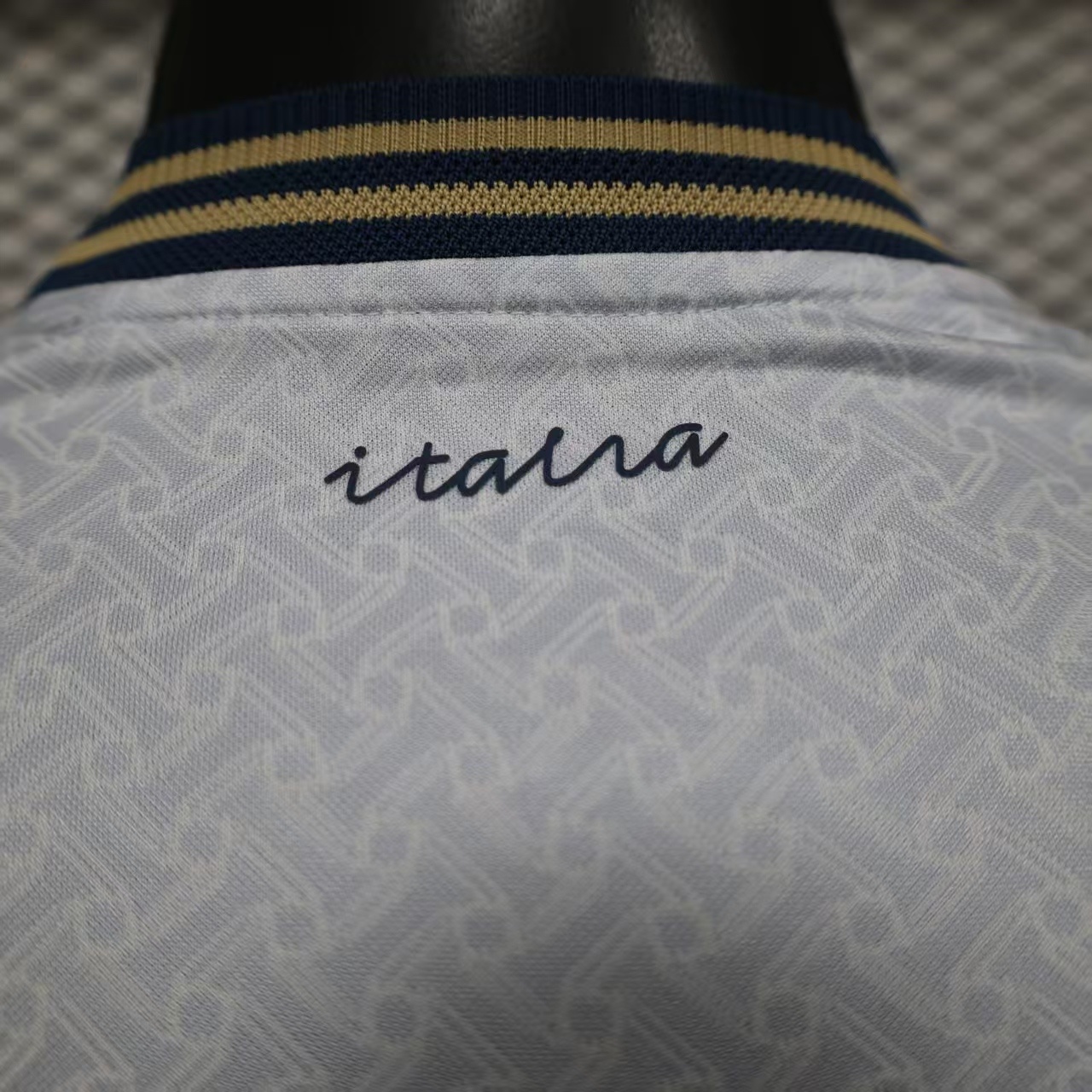 Italy Away S-3XL 1
