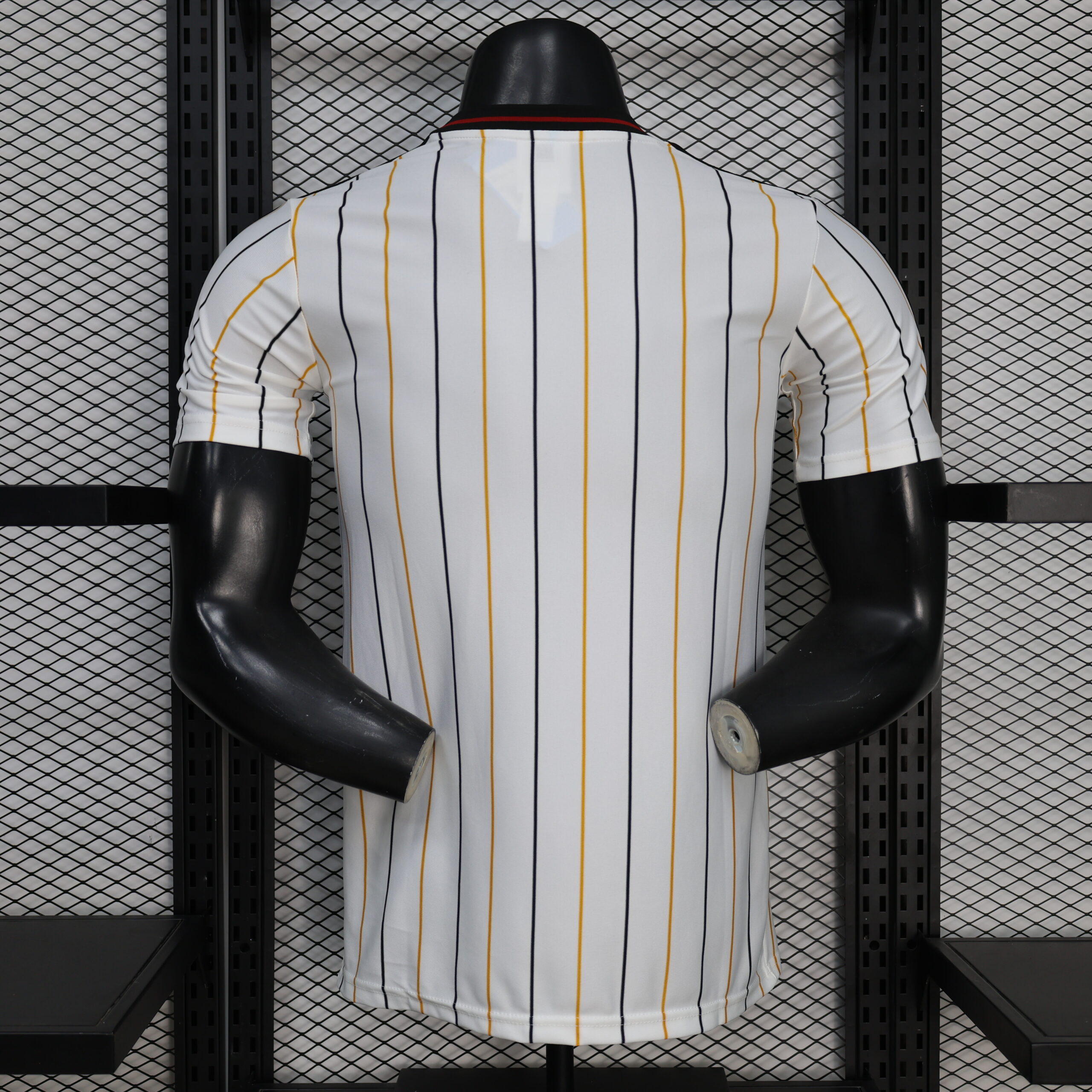 Newcastle Retro Casual Top 1