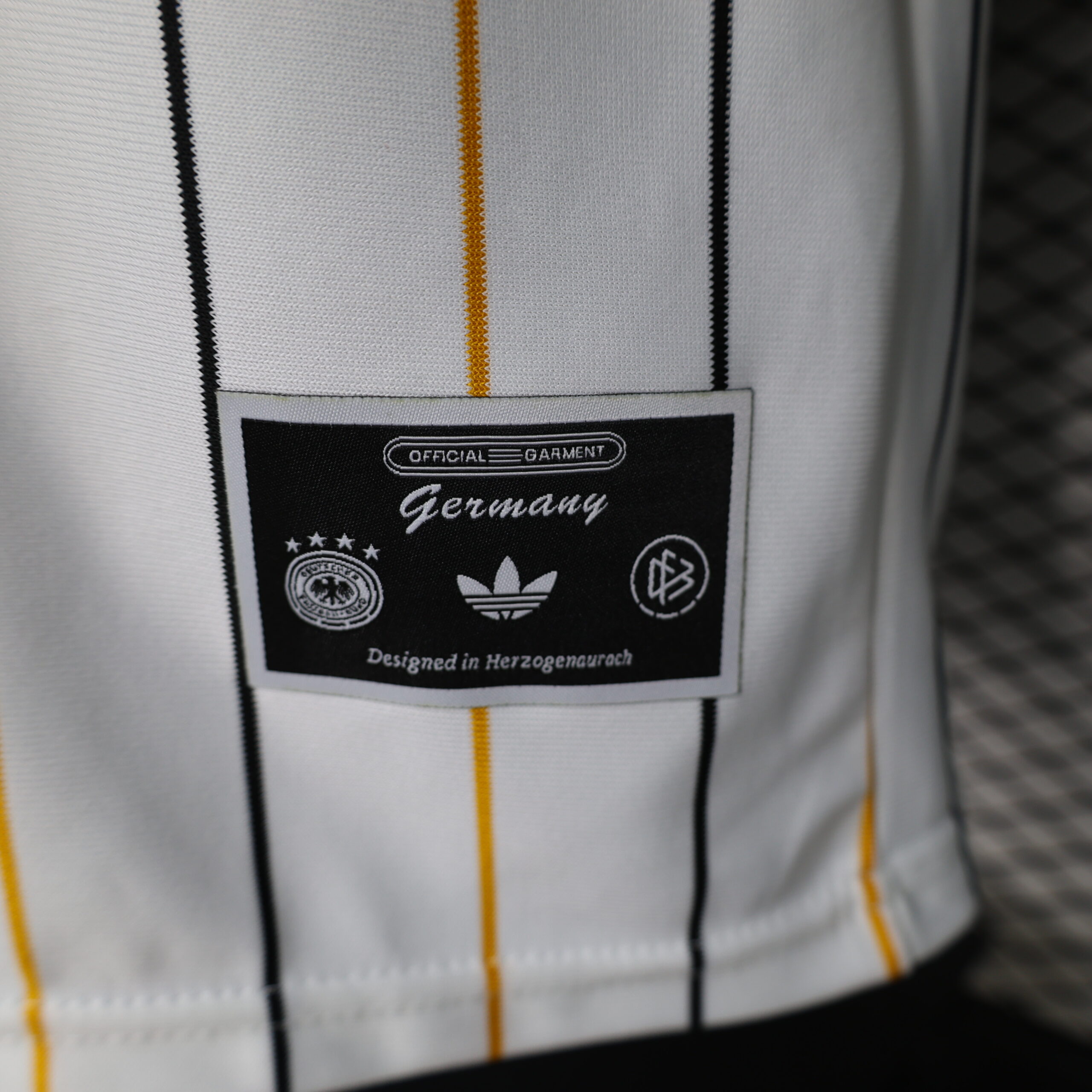 Newcastle Retro Casual Top 2