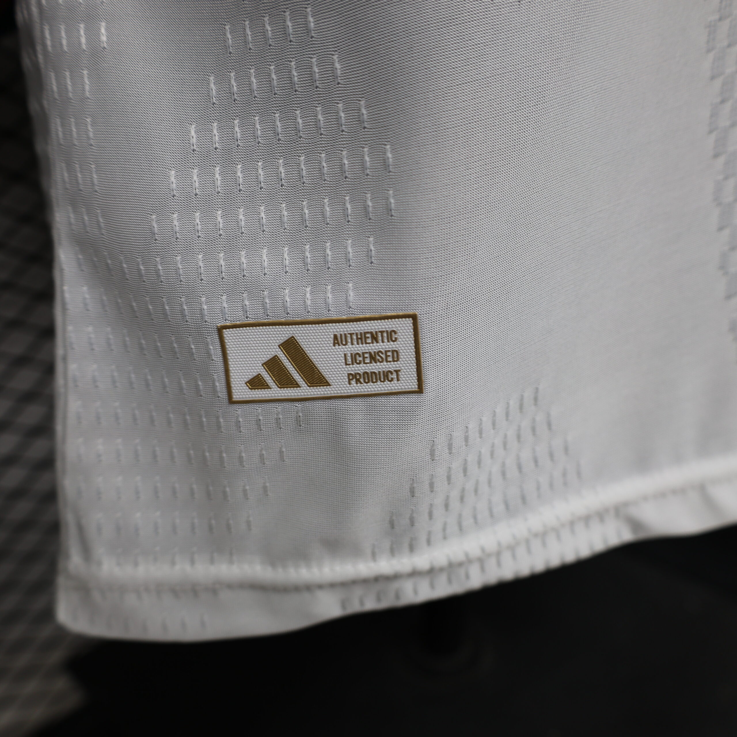 26. Real Madrid Home Long Sleeve Jersey S-3XL 3