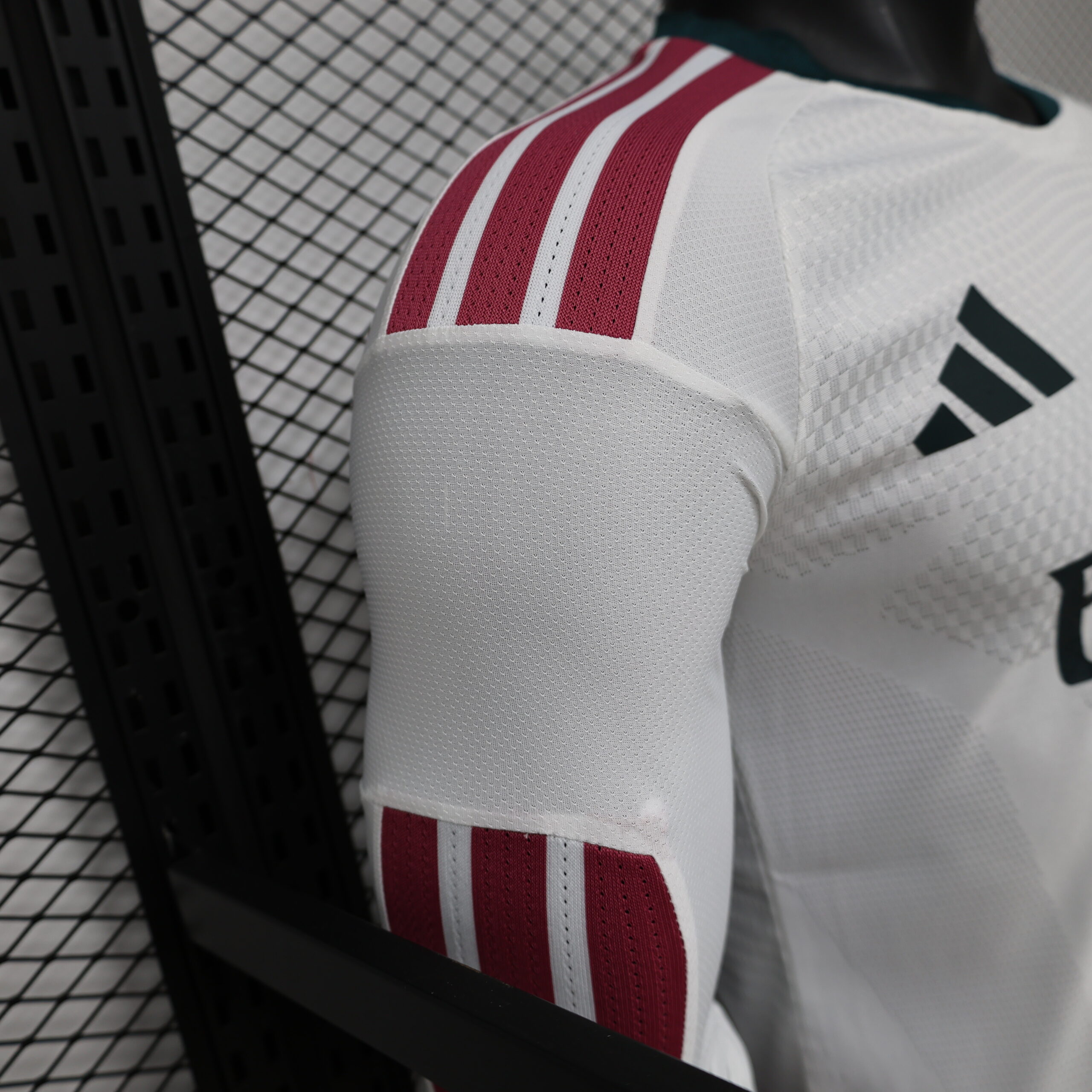26. Real Madrid Home Long Sleeve Jersey S-3XL 4