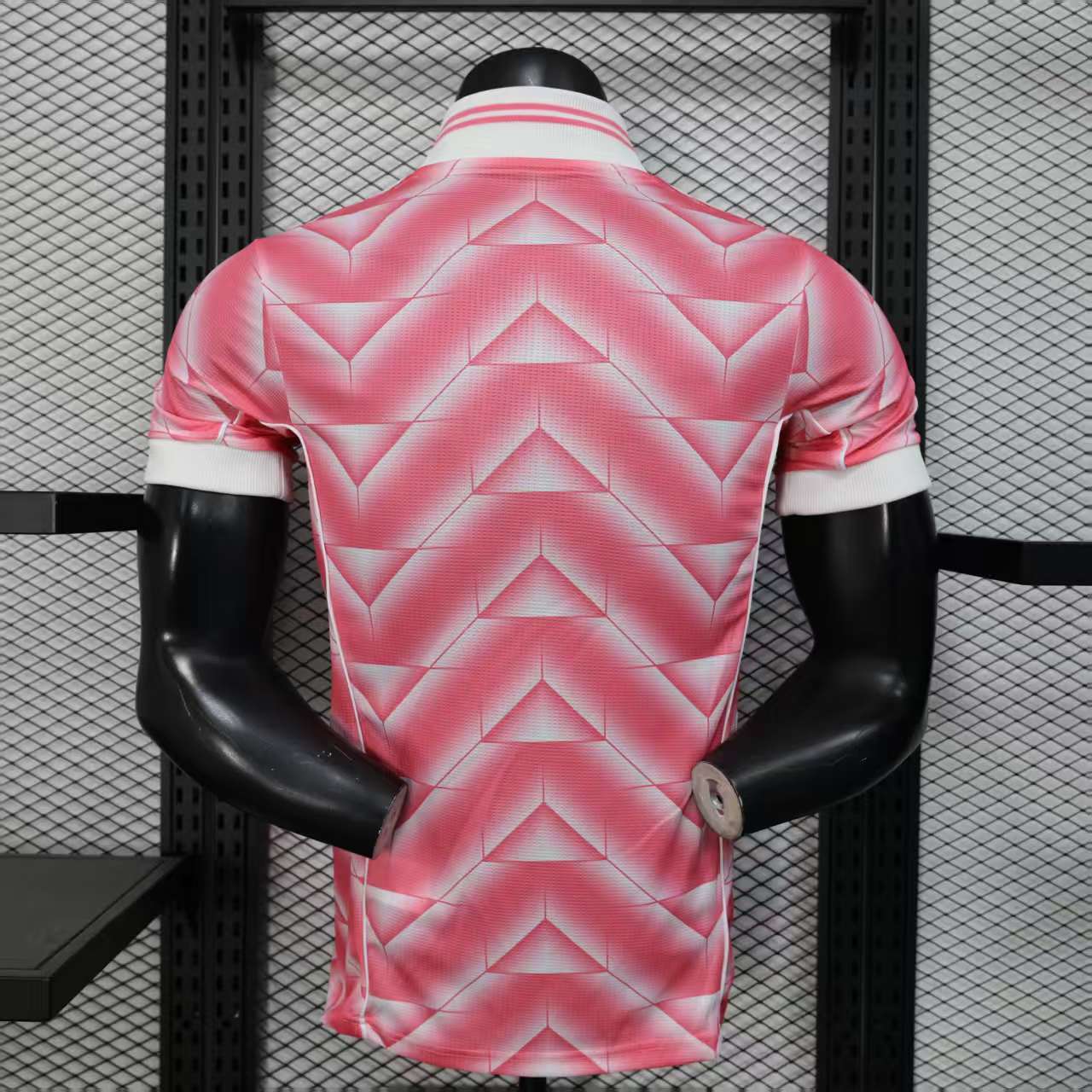 Real Madrid Player Version Special Edition Pink 4