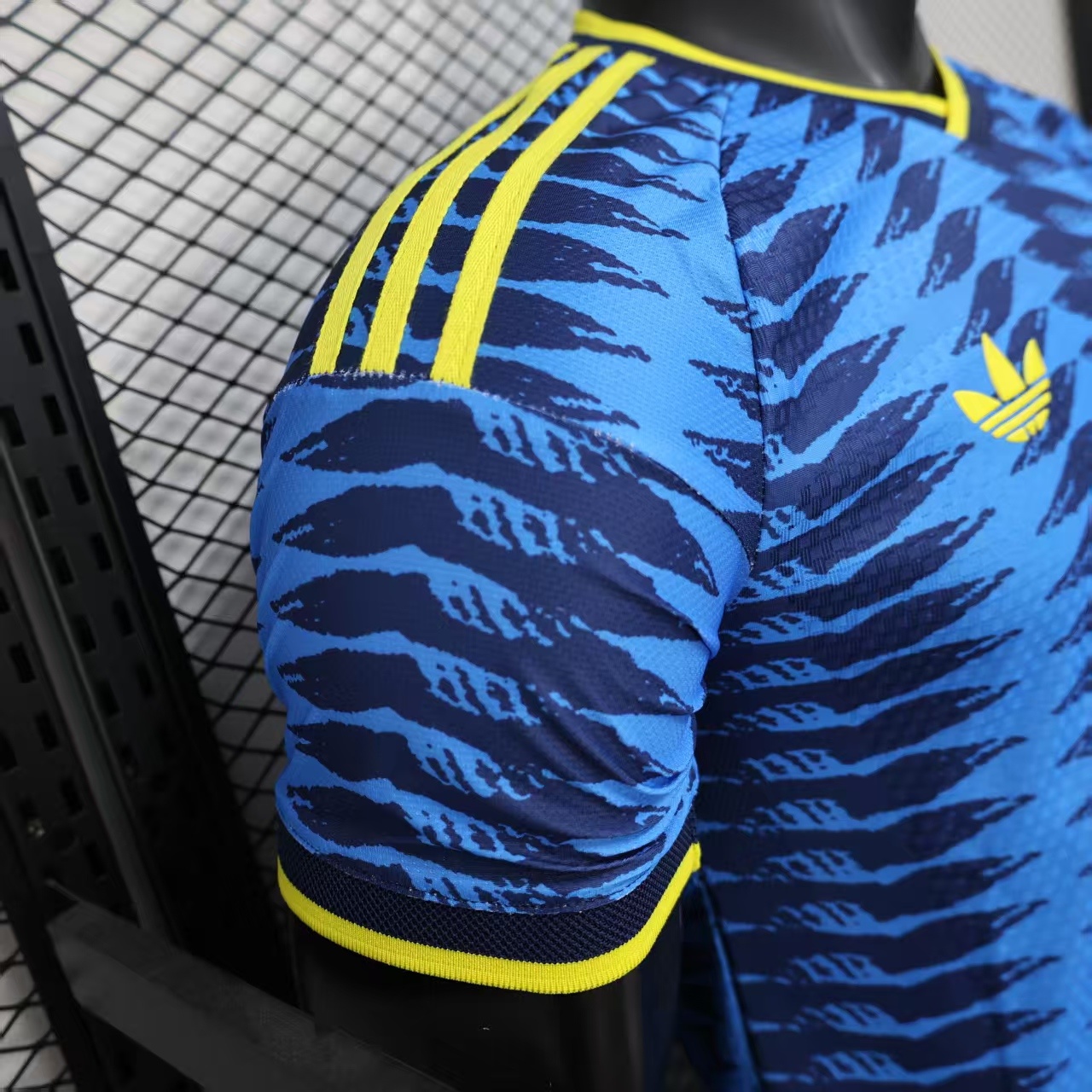 26 Colombia Away S-3XL 4