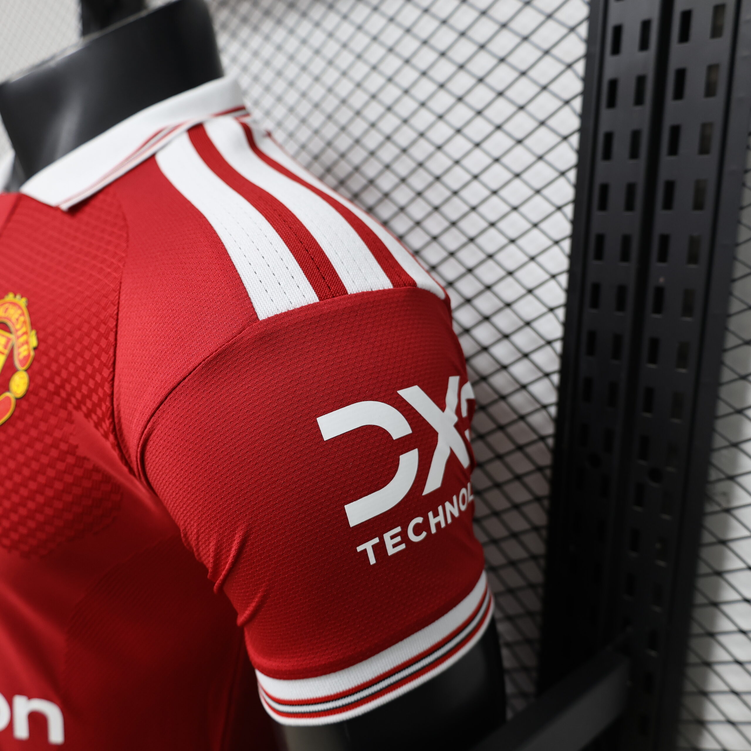 26-27 Manchester United Home 4
