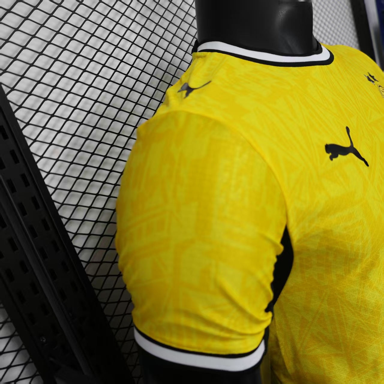 26-27 Borussia Dortmund Home Player Version 5