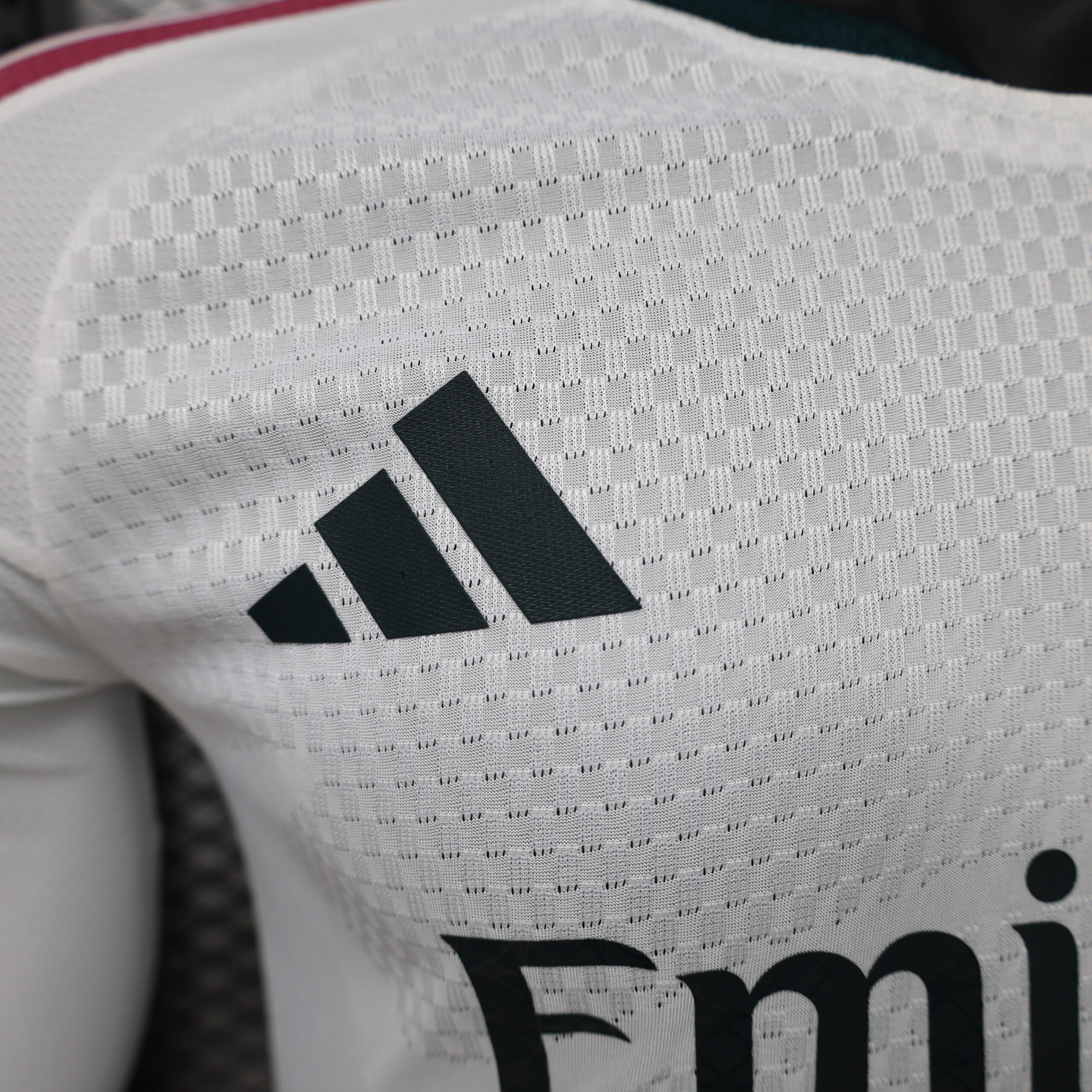 26. Real Madrid Home Long Sleeve Jersey S-3XL 6