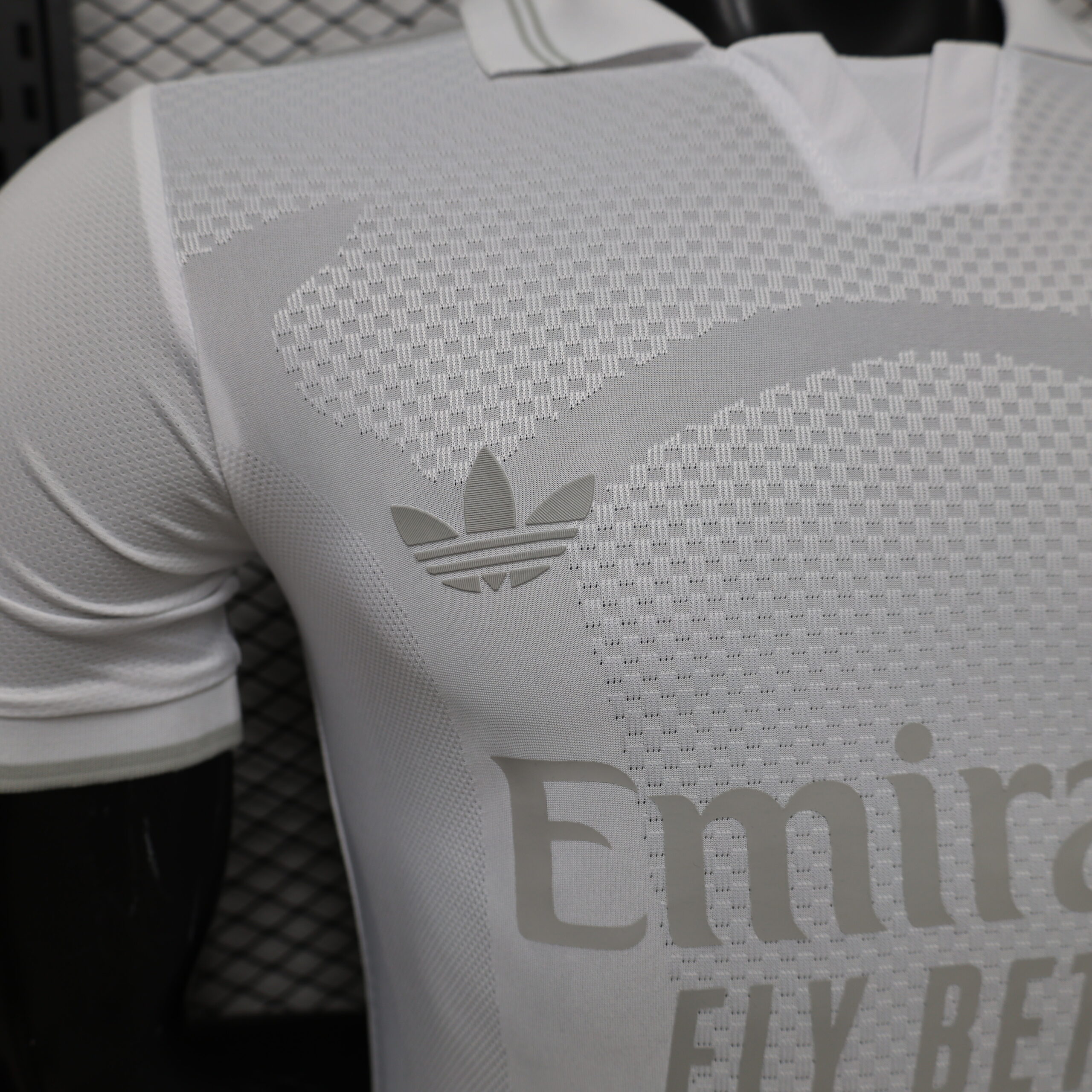 26. Real Madrid 125th Anniversary Vest S-2XL 6