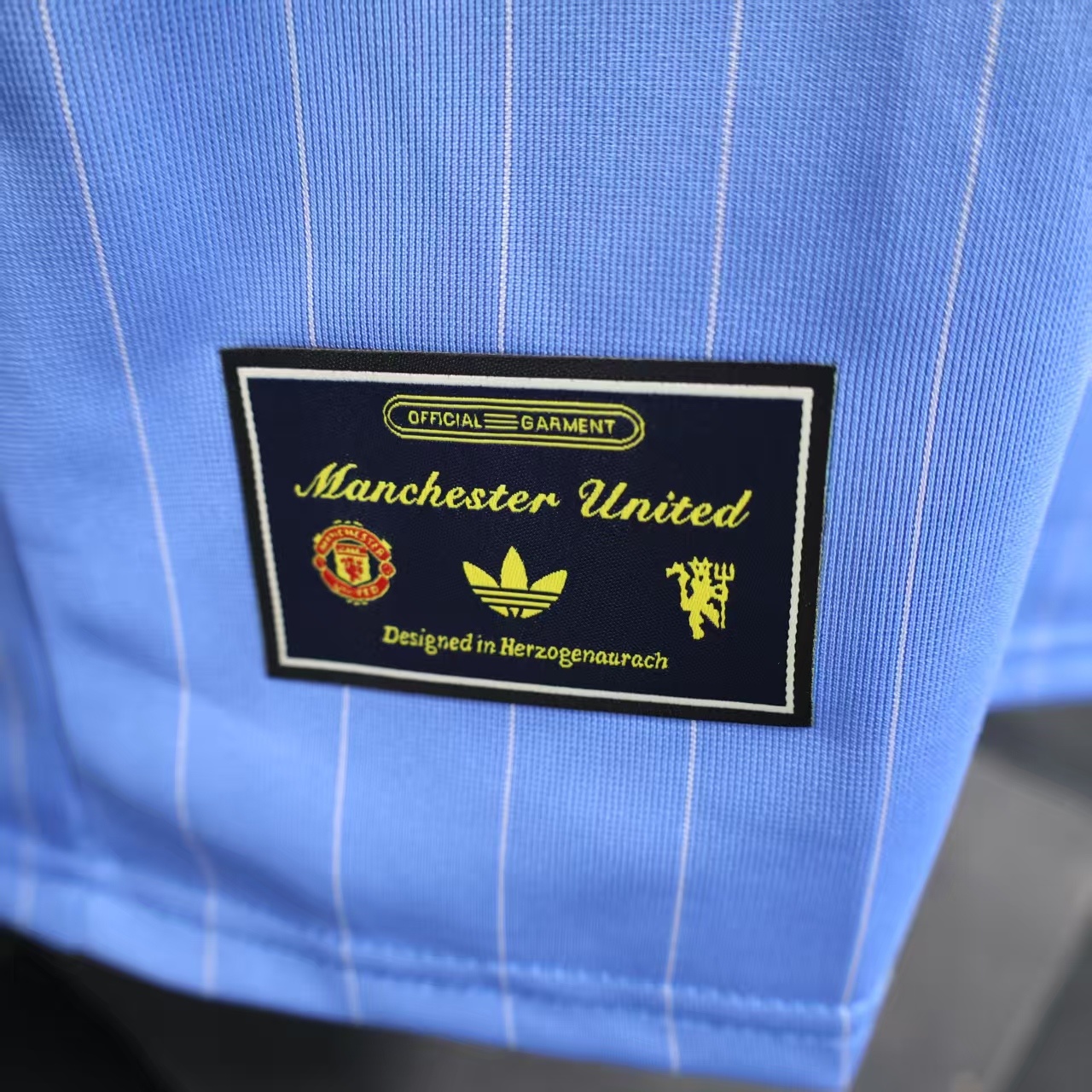 Manchester United Casual 6