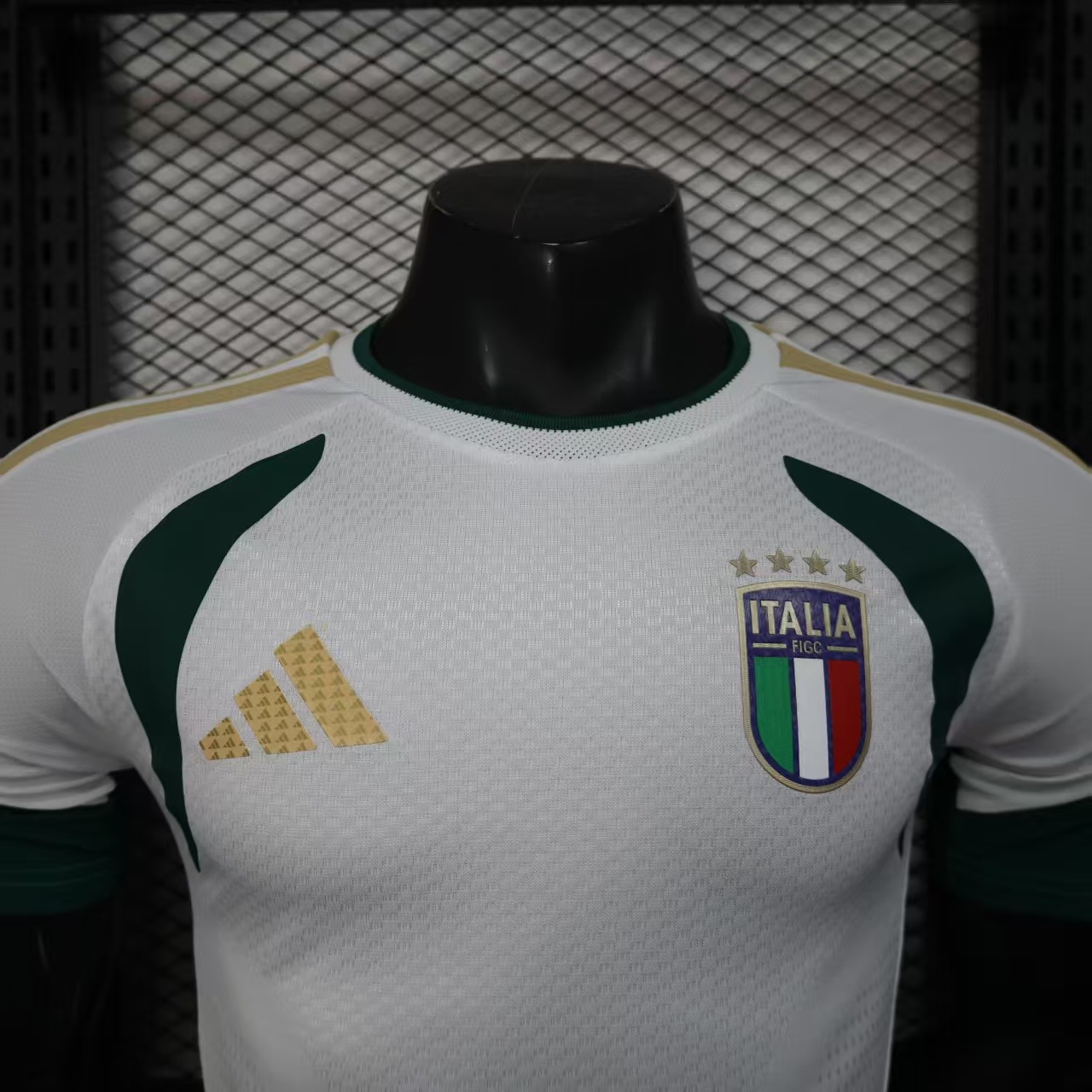 Italy Player Version Training Jersey 8