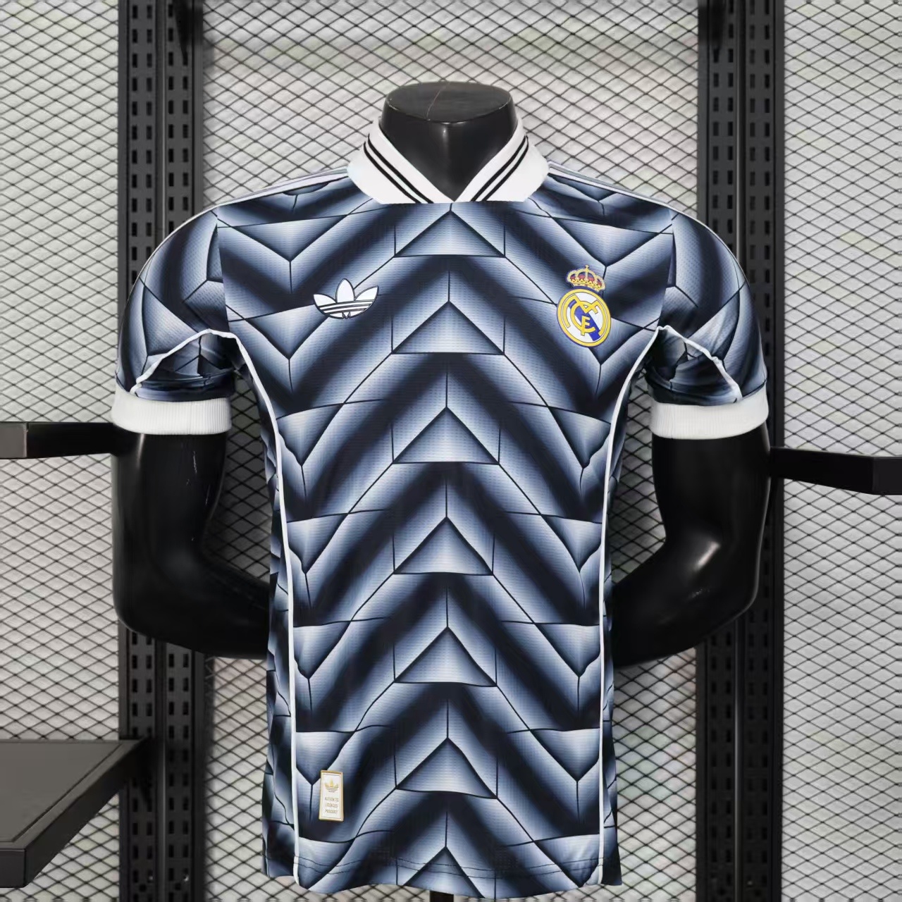 Real Madrid Player Version Special Edition Black Jersey 7