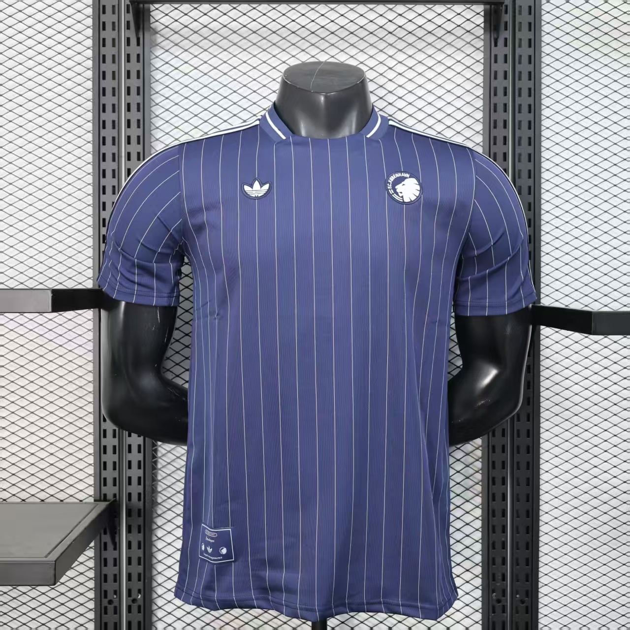 Newcastle United Casual Style 7