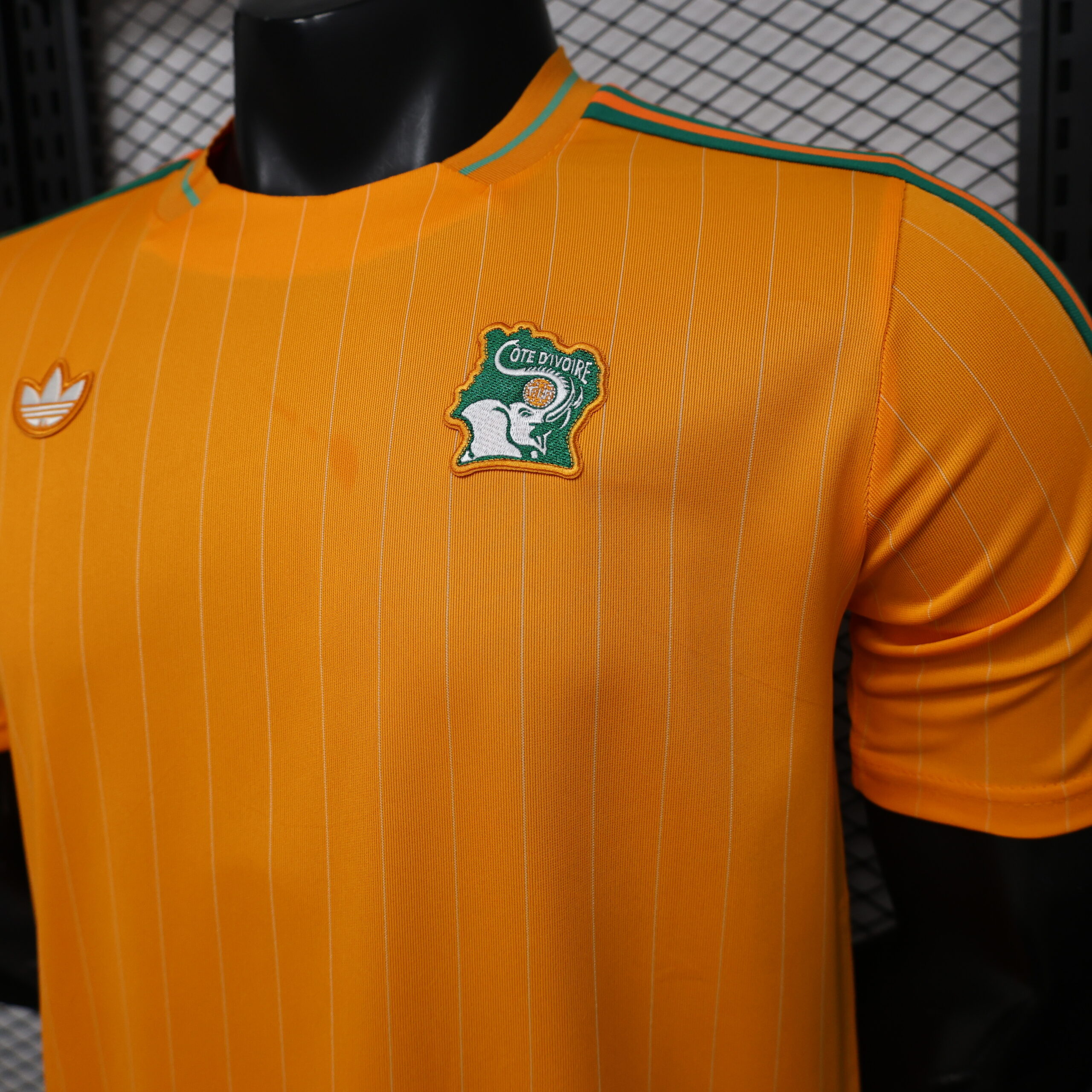 Côte d'Ivoire Retro Casual Style 7