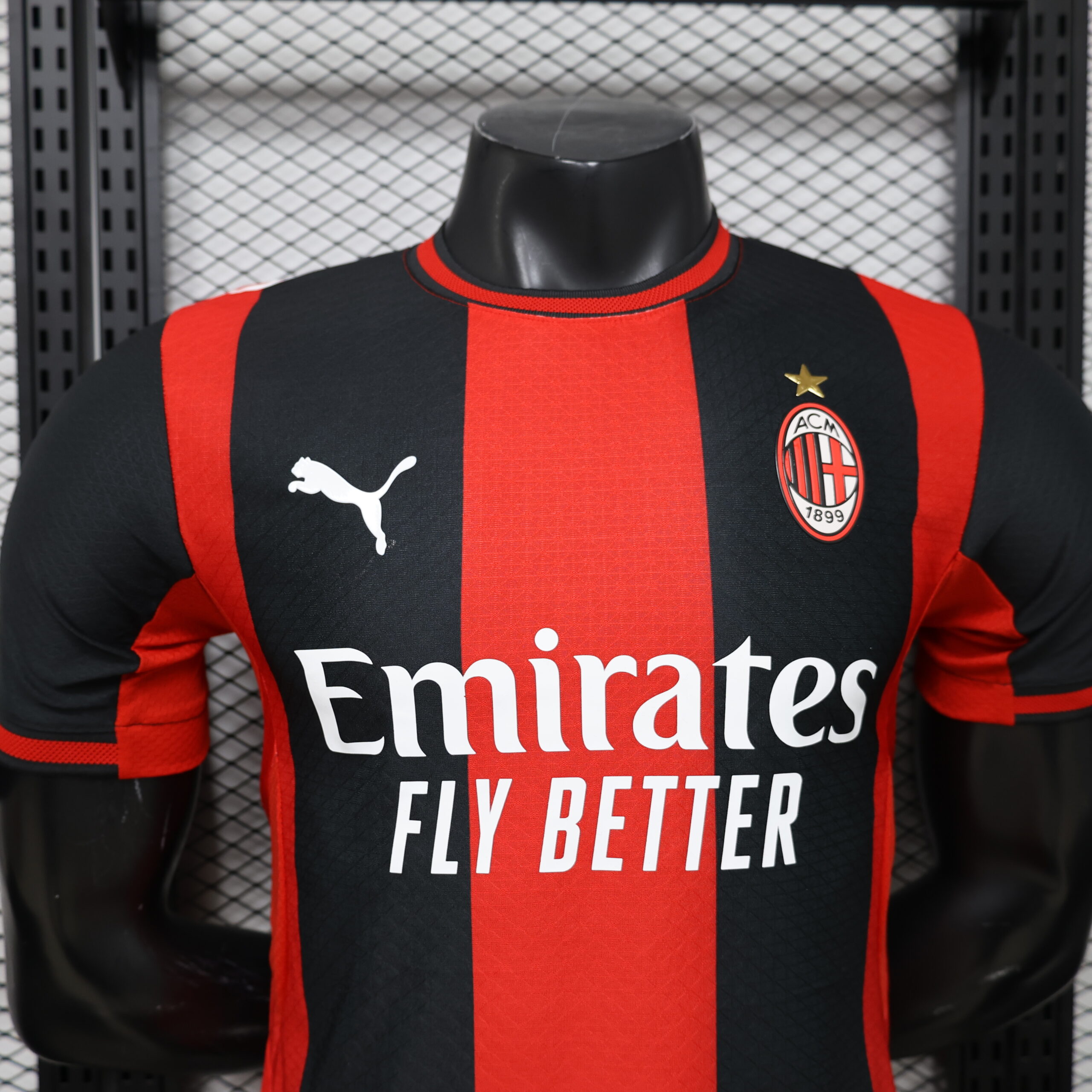 26 AC Milan Home Player Version Jersey 9