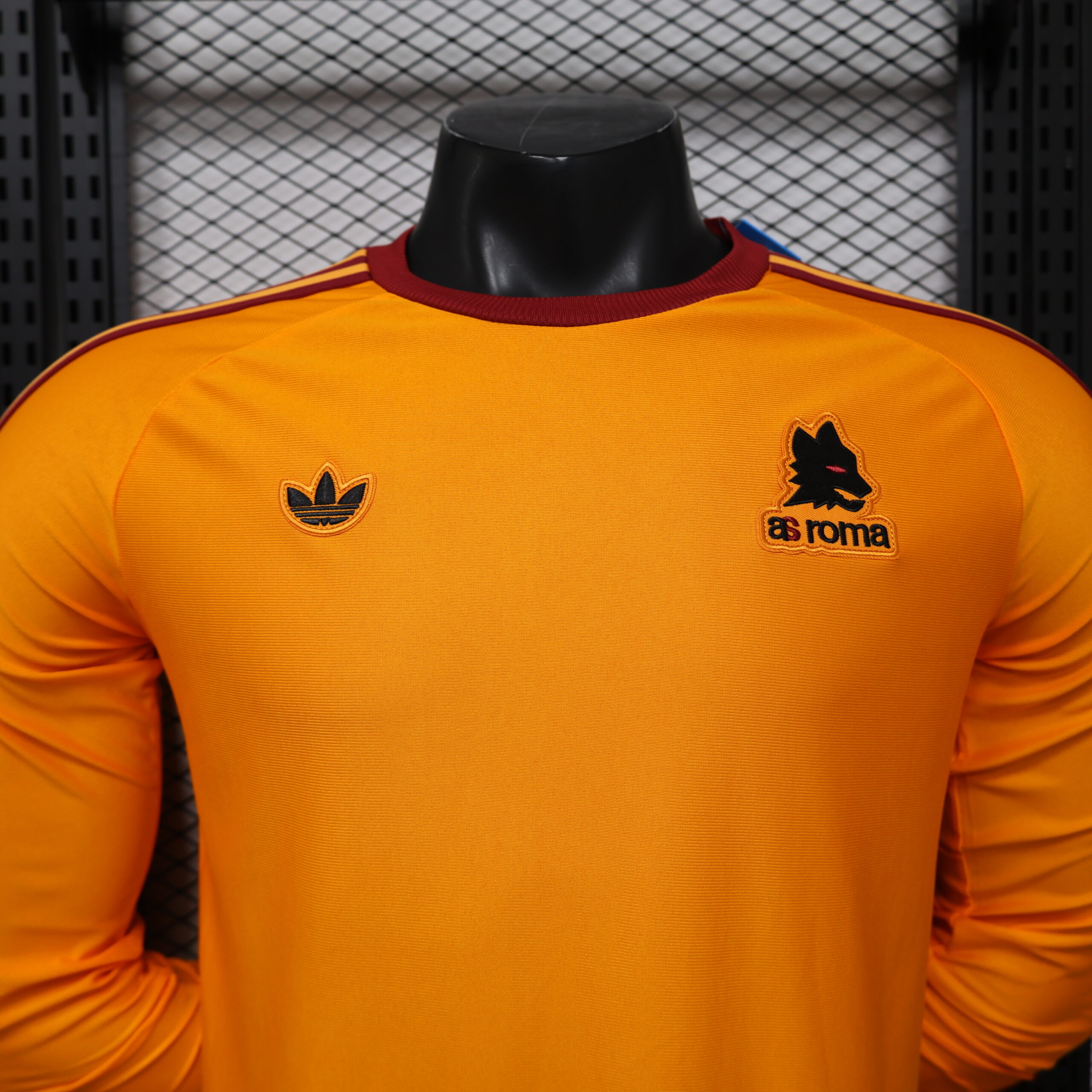 Roma Casual Jersey 8